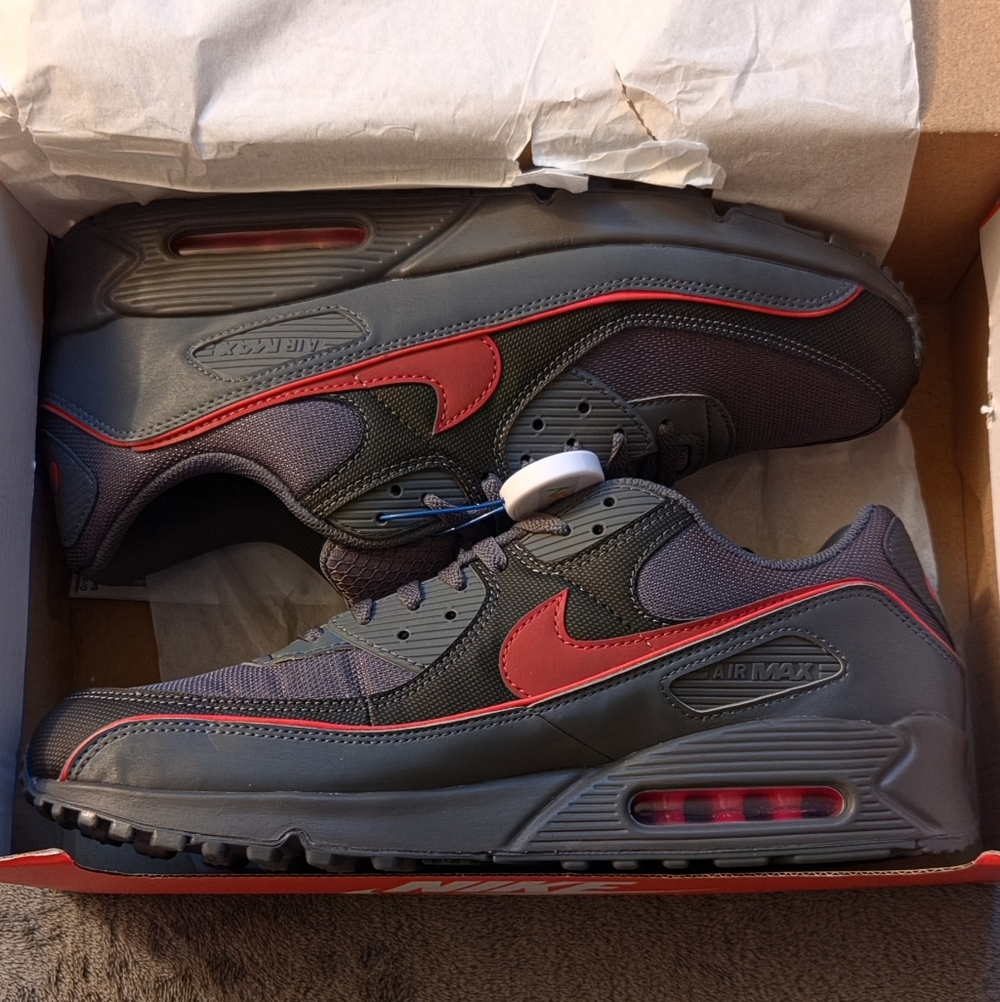 ❤️🖤🩶Nike Air Max PRM Sneakers Mens Size 13 Iron Grey Black University Red🩶🖤❤